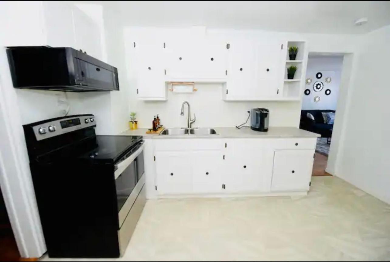 Prime Location Duo Nest & Rest Apartment Kingston Exterior foto
